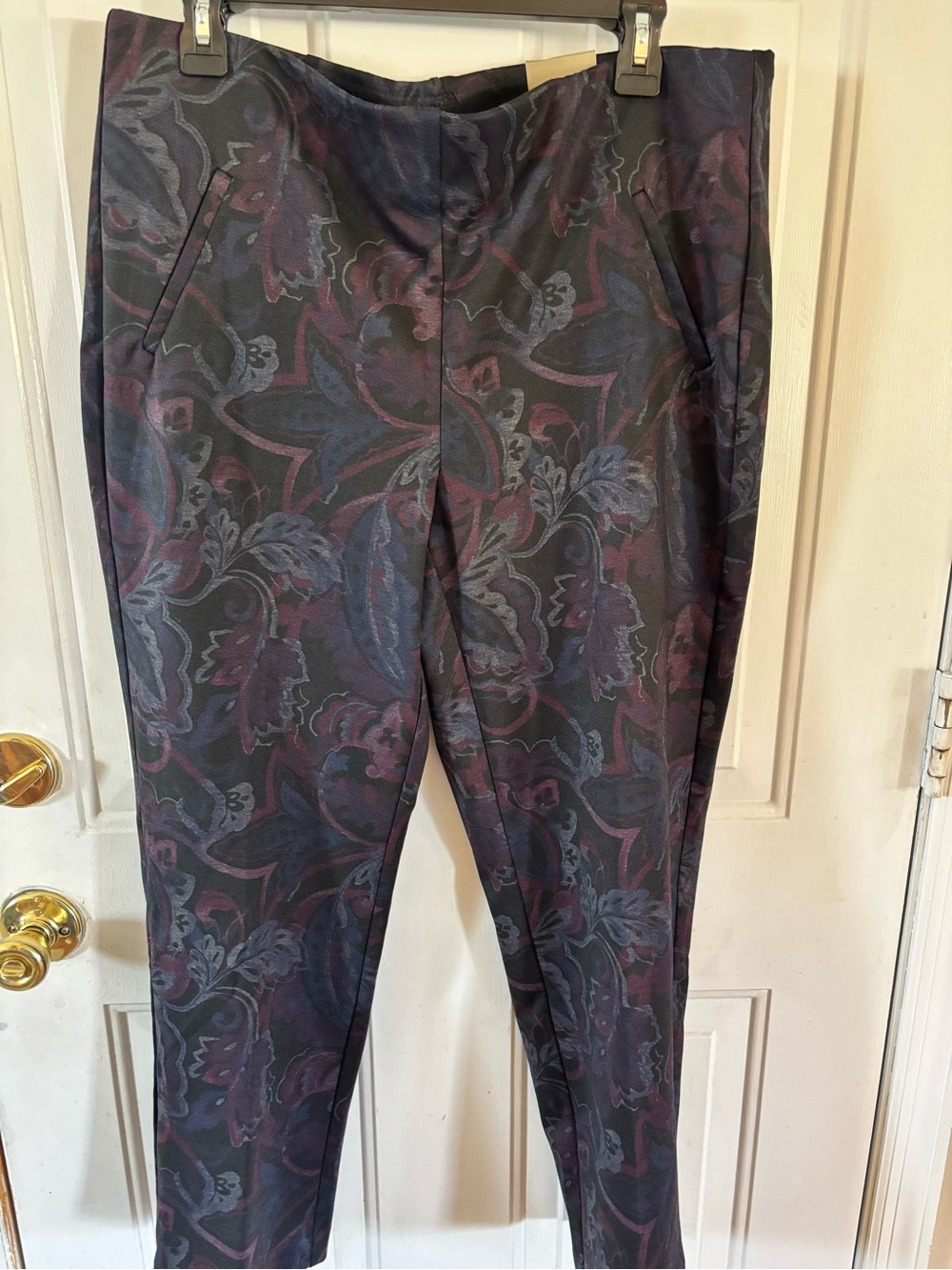 Chico's Slim Ankle Ponte Pants in Black with Plum & Navy Paisley